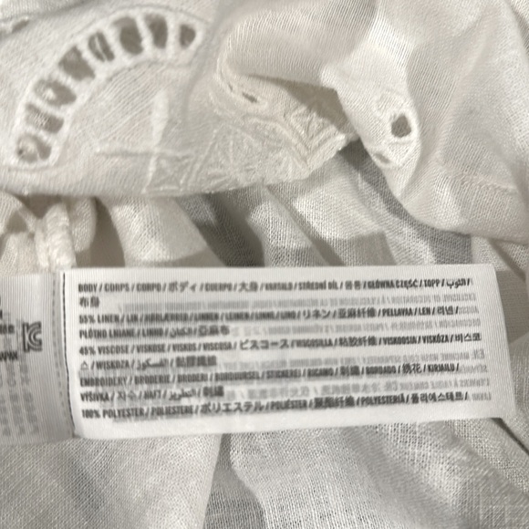 Abercrombie & Fitch Embroidered White Linen Top NWT - Picture 10 of 10